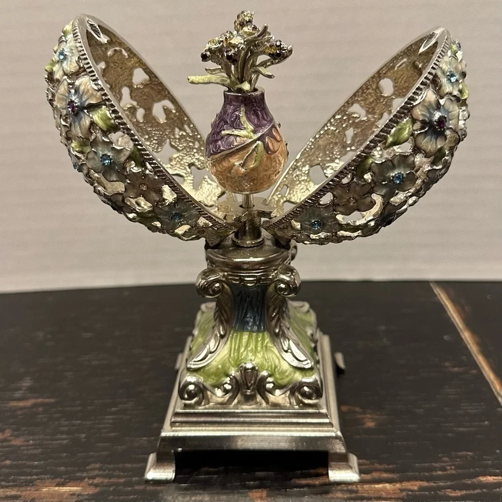 Jeweled Gem Music Box Collection Covered Egg By Collette Et Cie Song The Spring